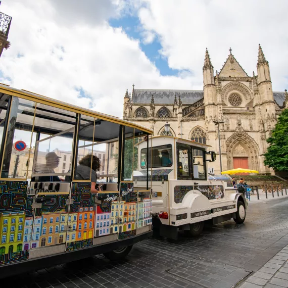 Visitez Bordeaux en petit train électrique