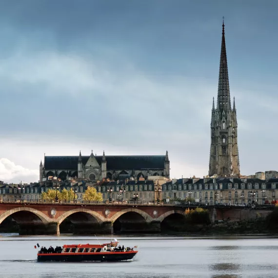 Sardane - Bordeaux River Cruise