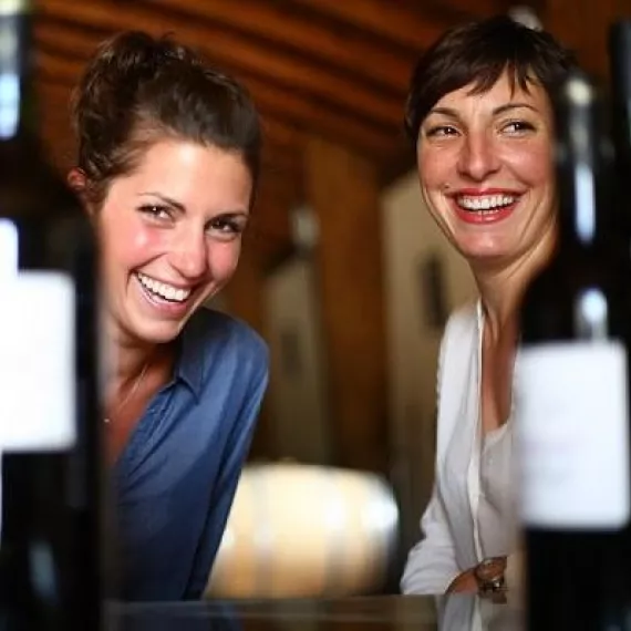 wine cab femmes