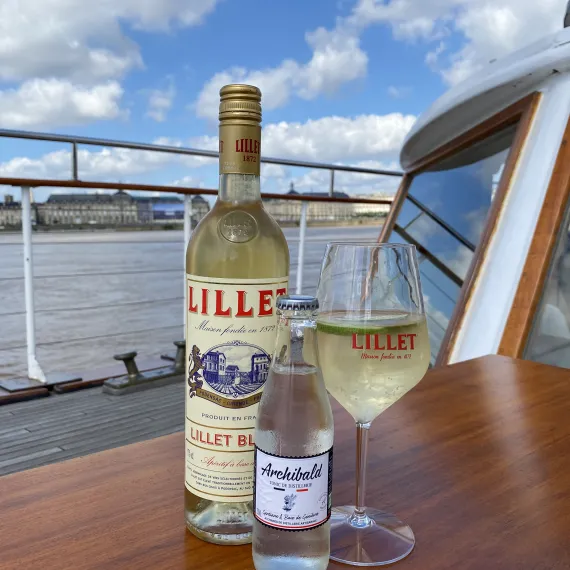 Yacht de Bordeaux Croisière Le Luna
