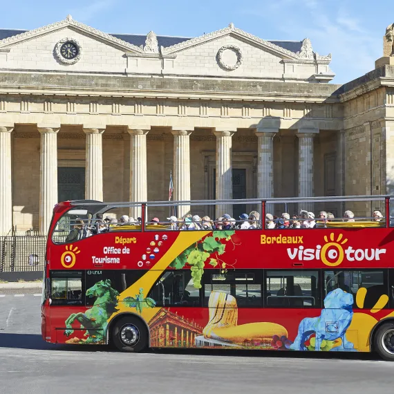 Hop on hop off Bordeaux 05.jpg