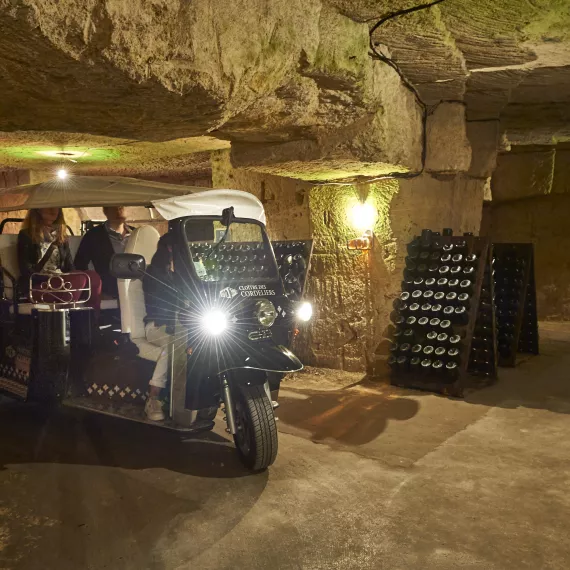 Visite Cordelier tuk tuk