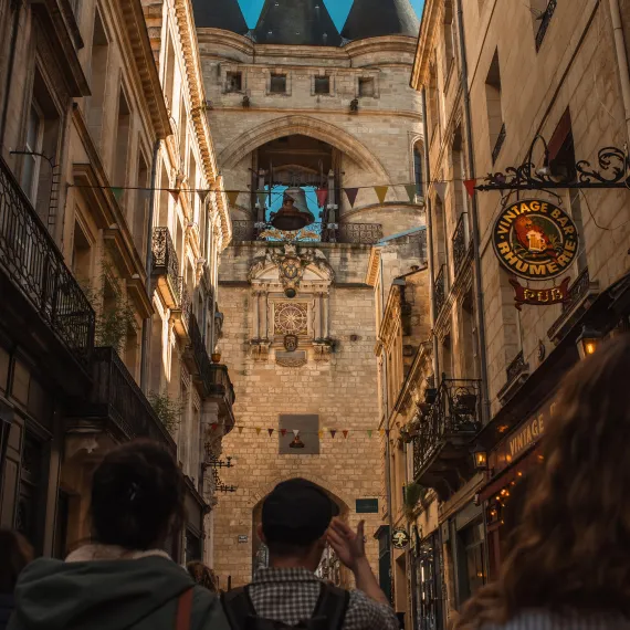 Découverte de la grosse cloche à Bordeaux