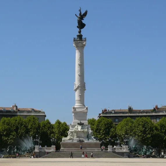 Monument Girondins_quinconces_SDP1020788.JPG