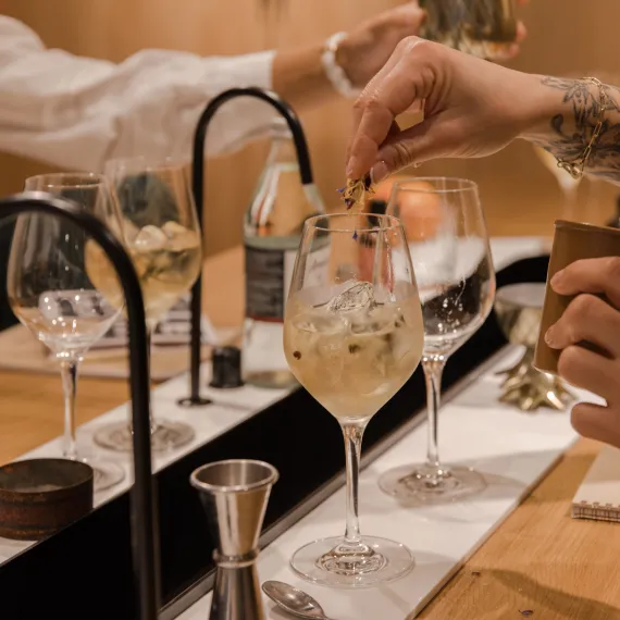 Bordeaux en cocktail à l'école du vin 
