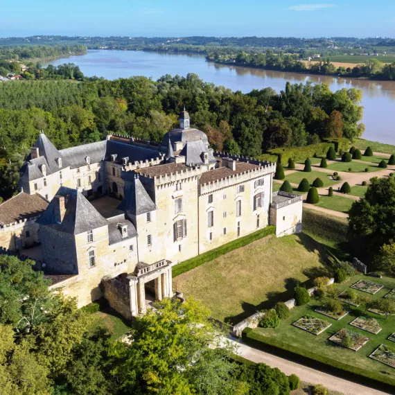 Château de Vayres