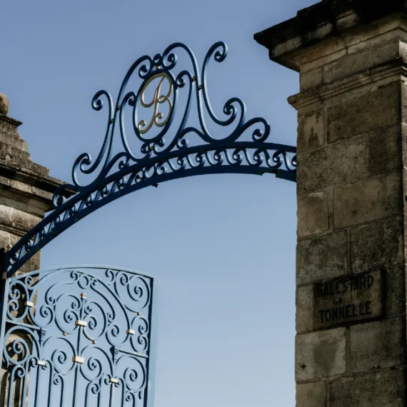 Portail Château Balestard La Tonnelle