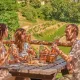 Pique-nique sur la terrasse du Château La Croizille